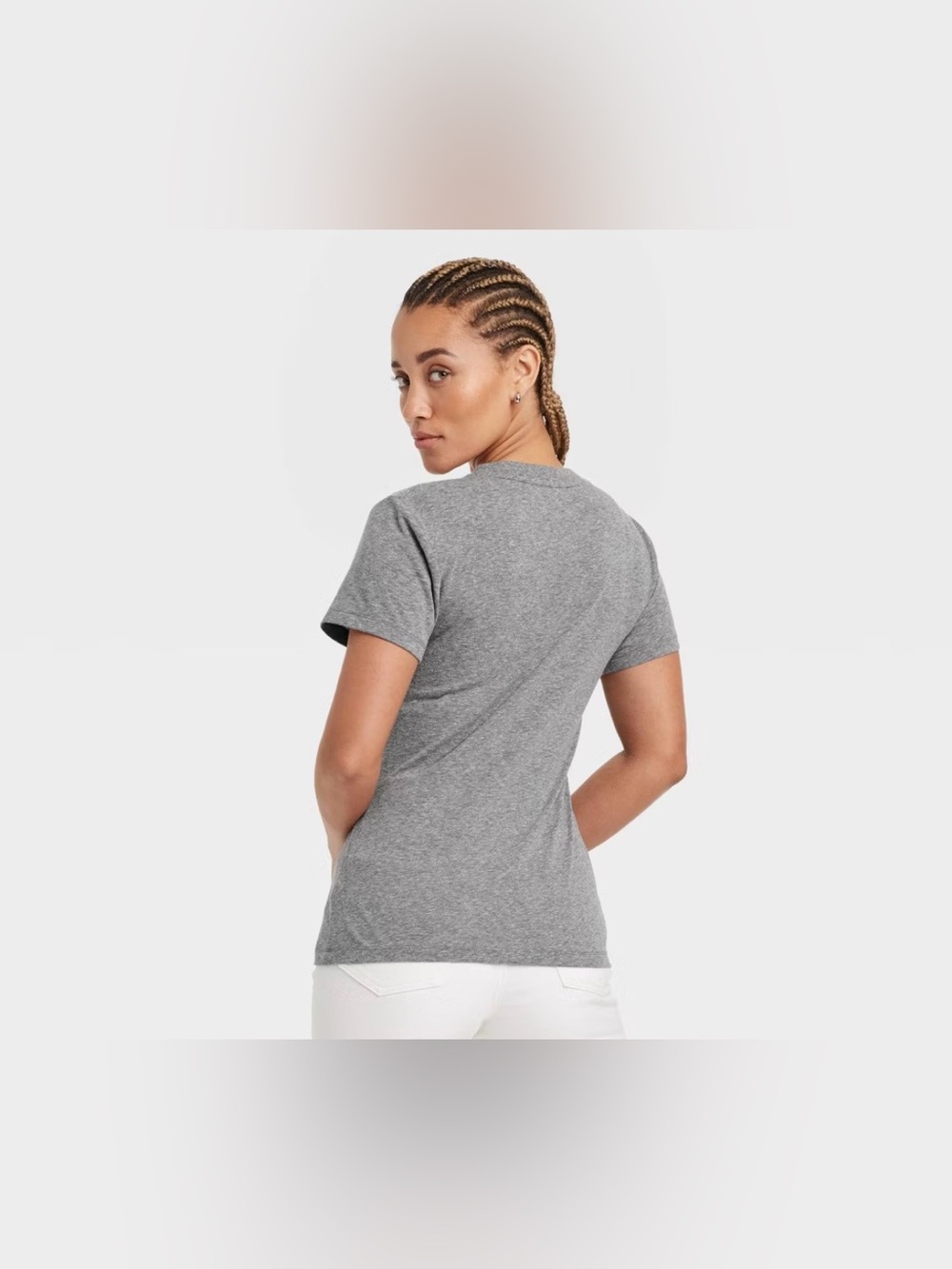 NWT Universal Thread Gray V-Neck Short Sleeve Tee - Picture 2 of 4